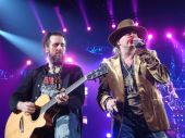 Concerts 2012 0605 paris alphaxl 186 Guns N' Roses
